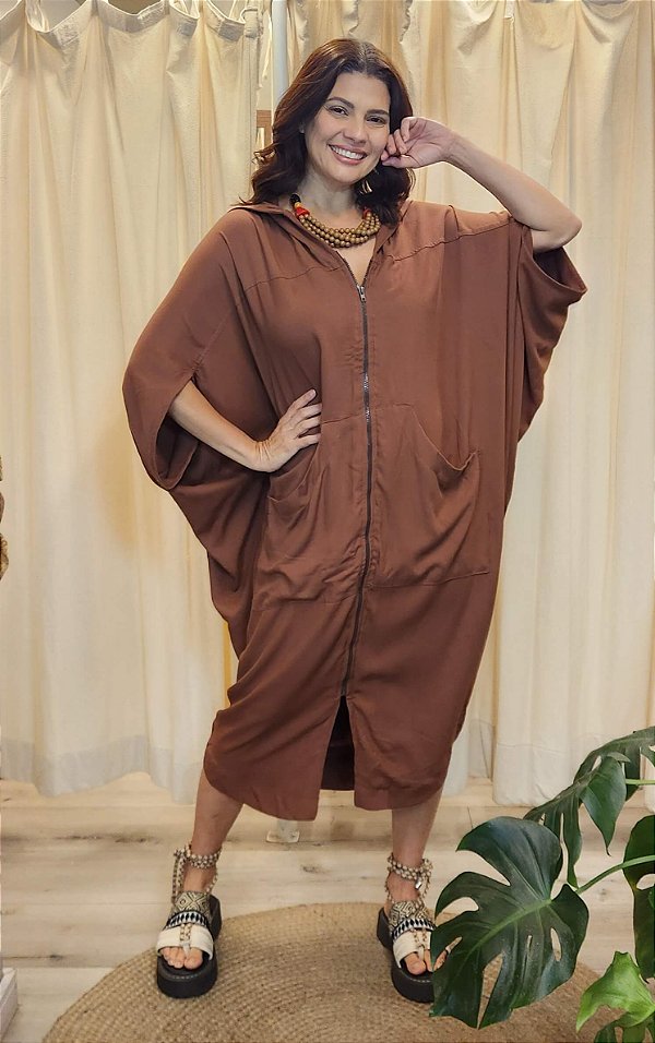 Vestido Ziper e Capuz Marrom