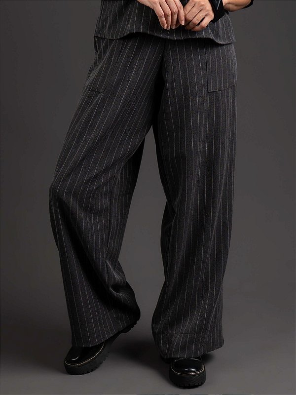 Calça Pantalona Risca de Giz Preta