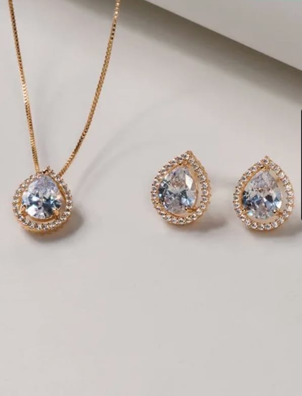 Conjunto Colar e Brinco Gota com Pedra de Zircônia Banhado em Ouro 18 k.