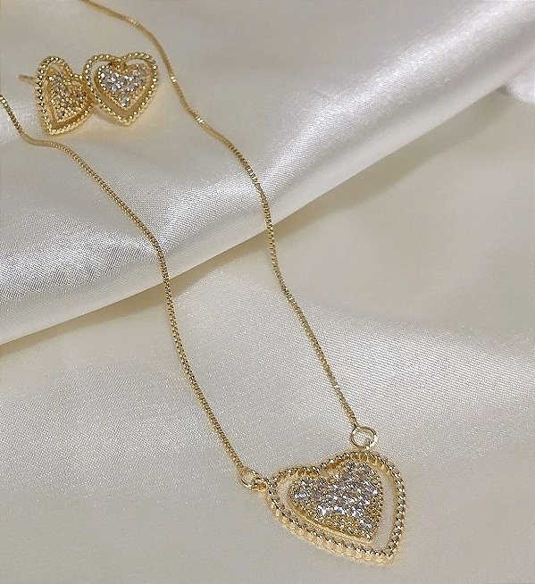 Conjunto Colar e Brinco Coração Detalhes Bolinhas e Pedra Zircônia Banhado em Ouro 18 k.