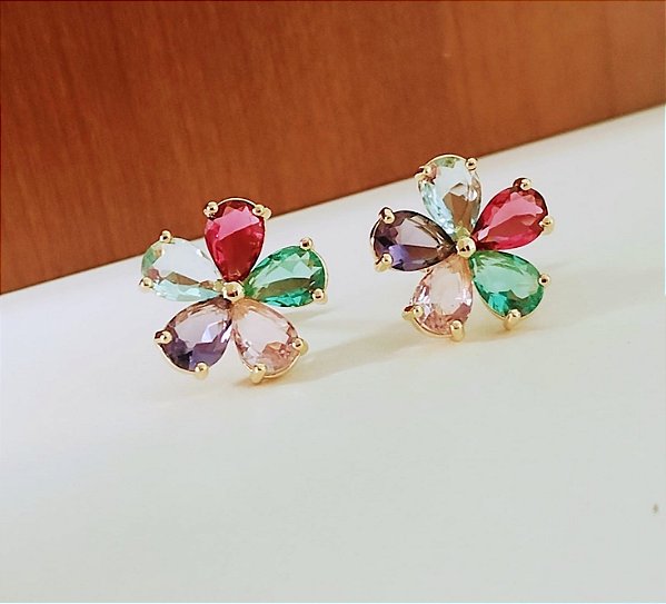 Brinco Flor Pedra Zircônia Colorido Banhado em Ouro 18 K.