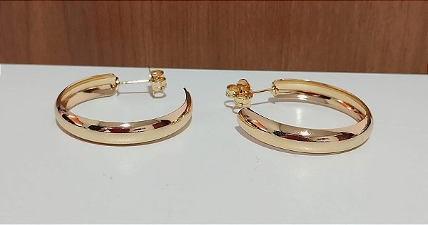 Brinco Argola Lisa Banhado em Ouro 18 k.