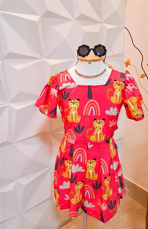 Macaquinho Oncinha Pink