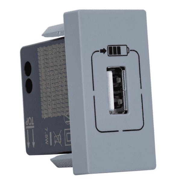 CARREGADOR 1xUSB 1500mA CZ 615088CZ PIAL PLUS+