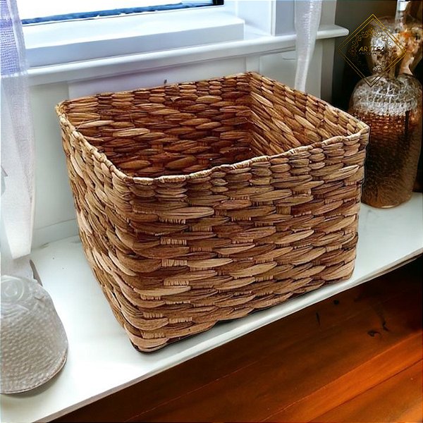 Caixinha Quadrada de Palha de Taboa 22x15