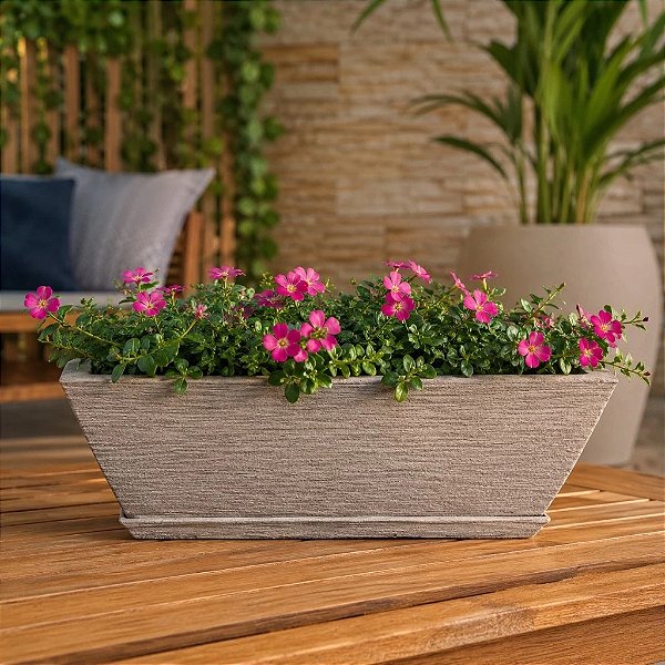 Vaso  Jardineira P para planta em Polietileno COM PRATO + BRINDE