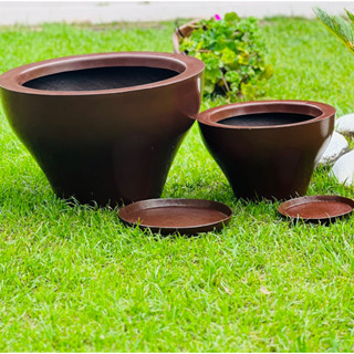 Kit com 2 vasos em polietileno Elegance n1 e n2 com pratos