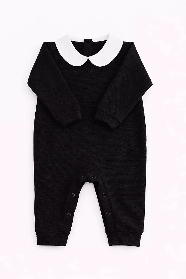 Macacão Moletinho Com gola - Preto