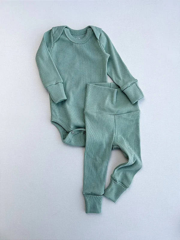 Conjunto Canelado RN - Verde Chá