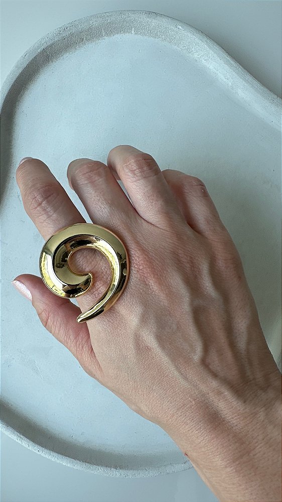 Anel Caracol Dourado Ajustável