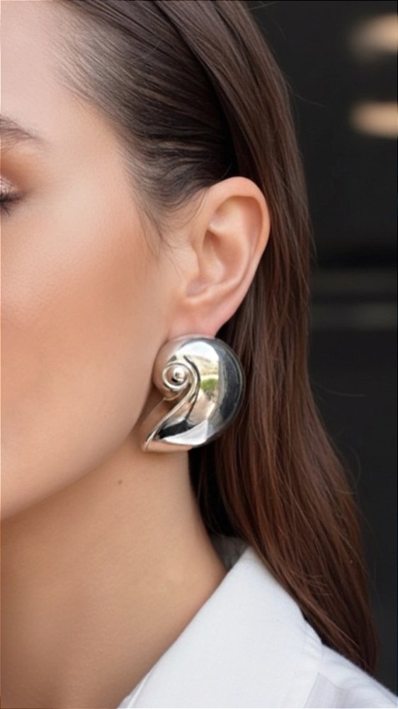 Brinco New Caracol Liso Prata