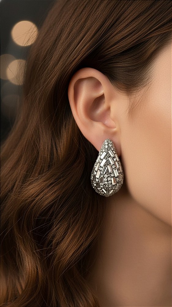 Brinco Gota Pedras Prata