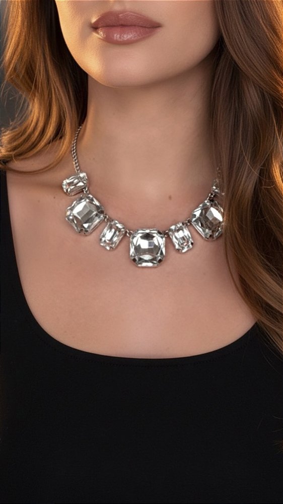 Colar Chatons Corrente