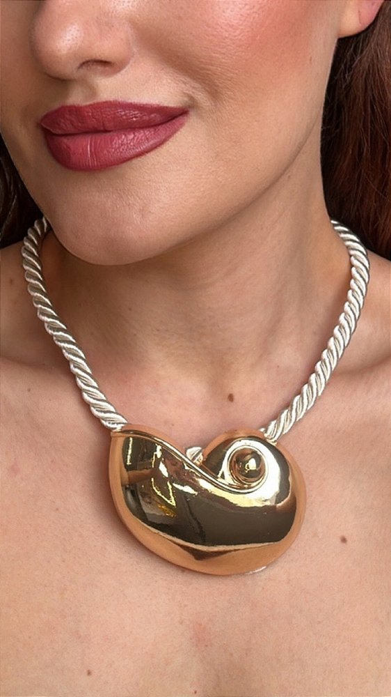 Colar New Caracol Cordão Dourado