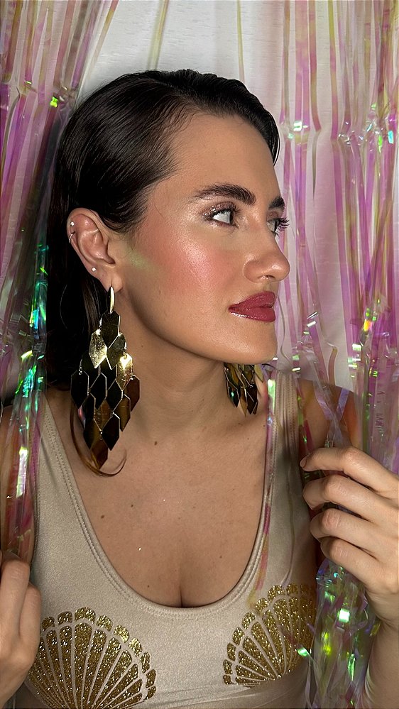 Brinco Escamas Dourado Carnaval