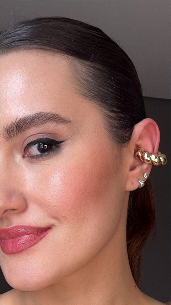 Brinco Ear Cuff Torção Dourado