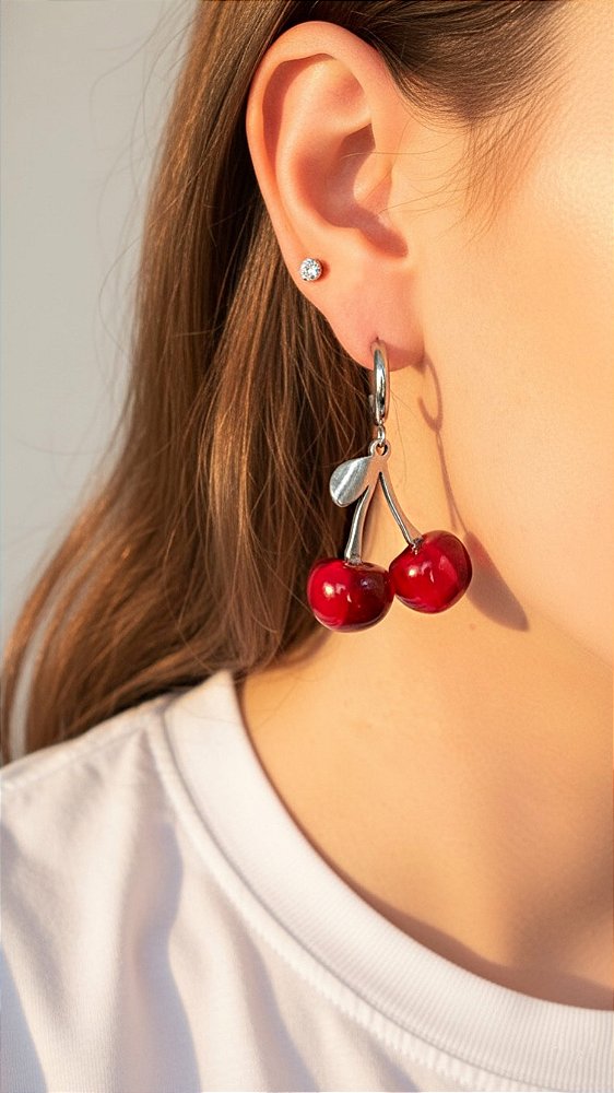 Brinco Cerejinha Prata