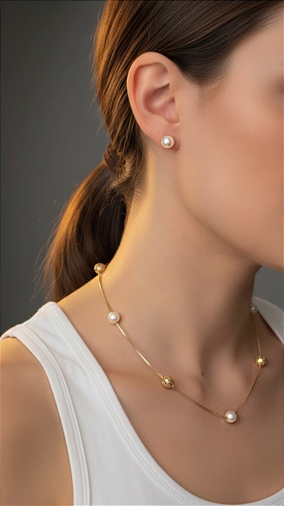 Conjunto Curto Mix Esferas E Pérolas Dourado
