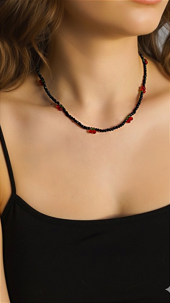 Colar Miçangas Swarovski Cerejinha Preto Aço