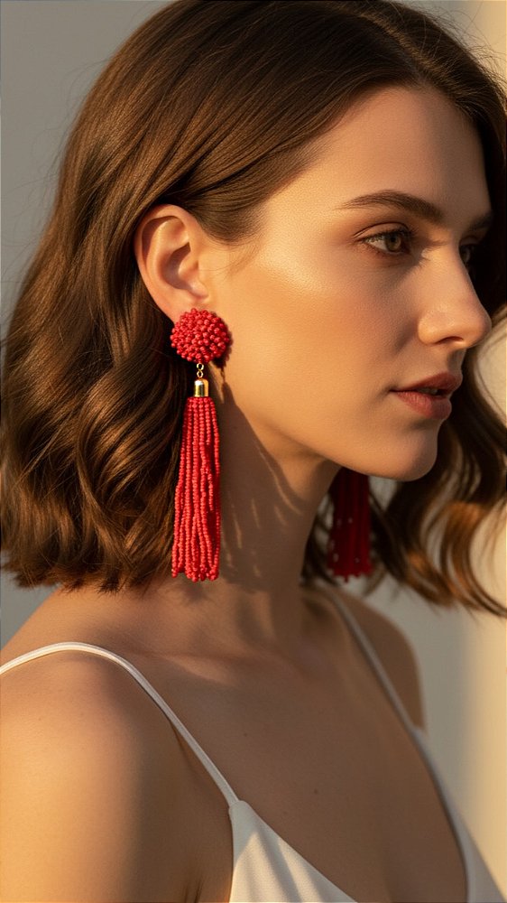 Brinco Insp Chanel Miçangas Vermelho Alongado