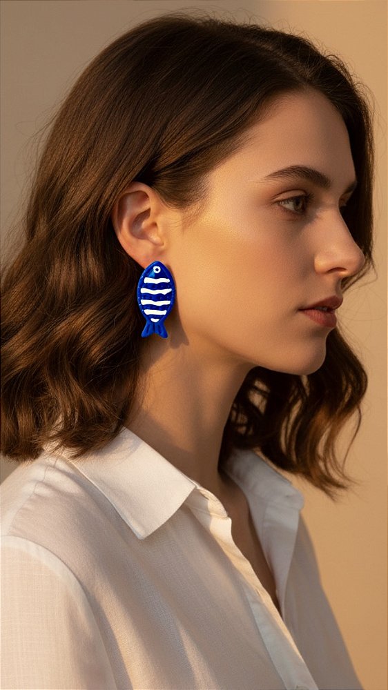 Brinco Sardinha Azul Resina