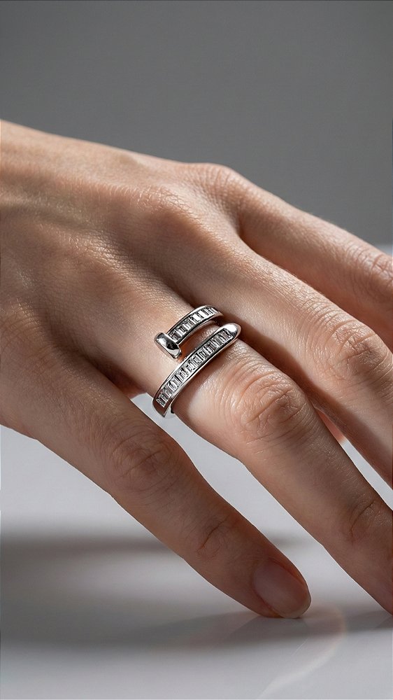 Anel Insp Cartier Prego Zircônias Prata Ajustável