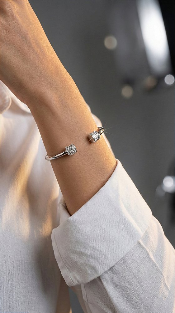 Bracelete Insp Cartier Cravejado Aço Prata