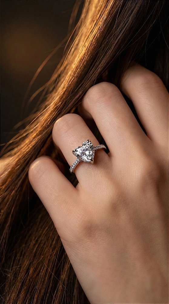 Anel Coração Zircônia Cristal Prata Ajustável