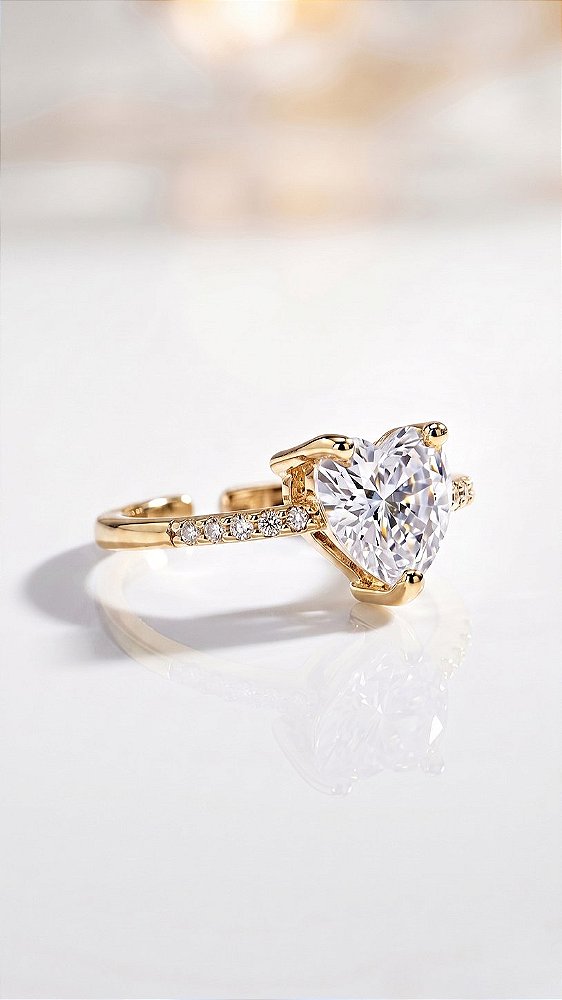 Anel Coração Zircônia Cristal Dourado Ajustável
