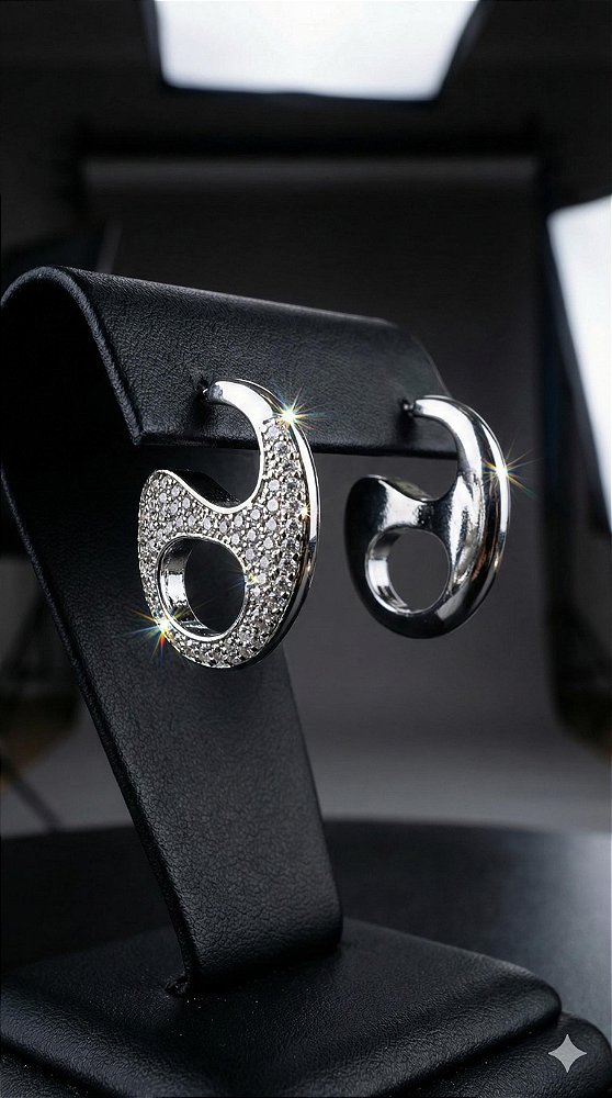 Brinco Inps Gucci Cravejado Zircônias Prata