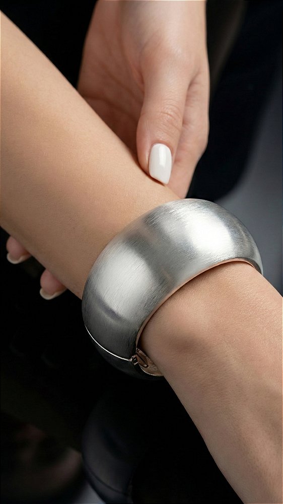 Bracelete Redondo Metal Escovado Prata