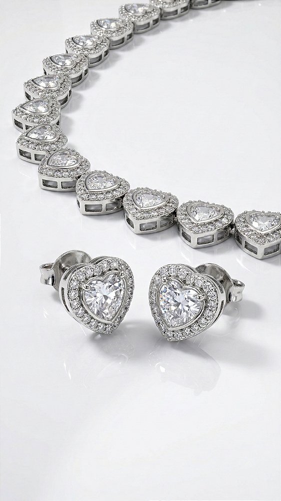 Conjunto inspiração Swarovski Corações Cravejados Zircônias Cristal Prata