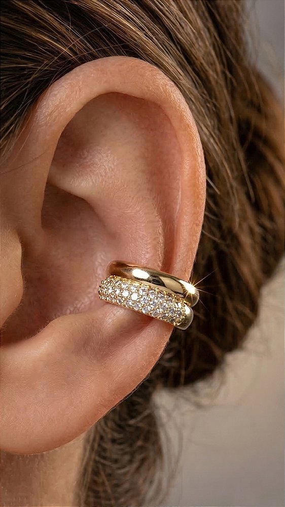 Brinco Ear Cuff Cravejado Zircônias Dourado