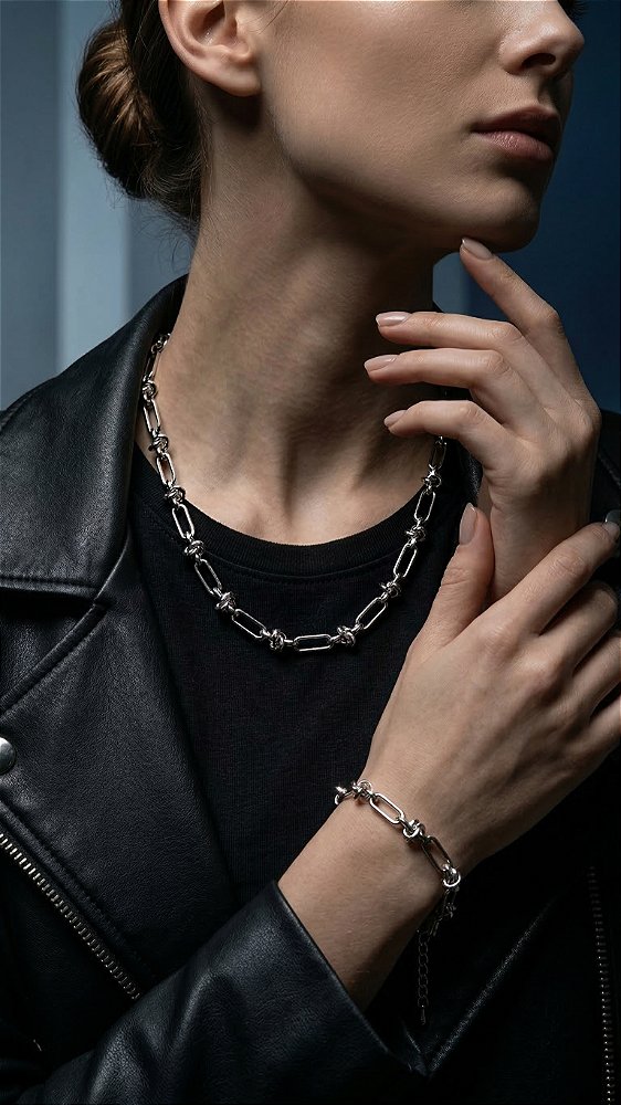 Conjunto Colar e Pulseira Correntaria Insp Cartier Aço Prata