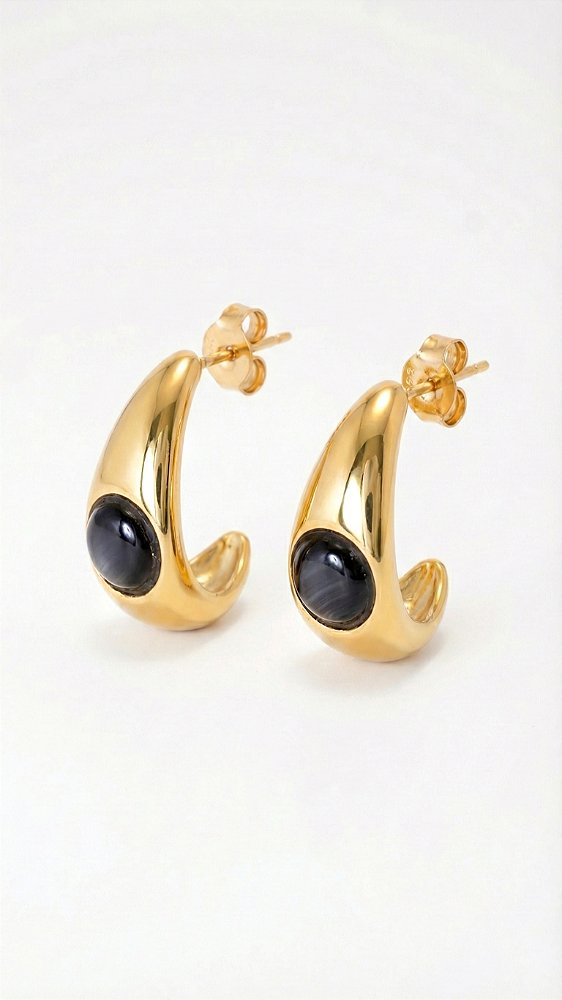 Brinco Argola Bali Aço Dourado Pedra Resina Preta