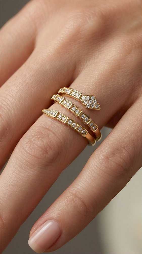 Anel Serpente Insp Bulgaria Cravejado Zircônias Dourado Ajustável