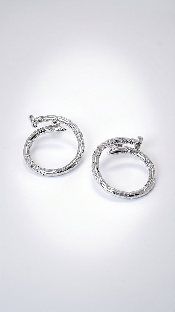 Brinco Insp Cartier Prego Prata