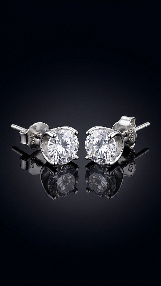 Brinco Pedra P Moissanite 0.8ct Ponto de Luz 4 Pontas Prata 925