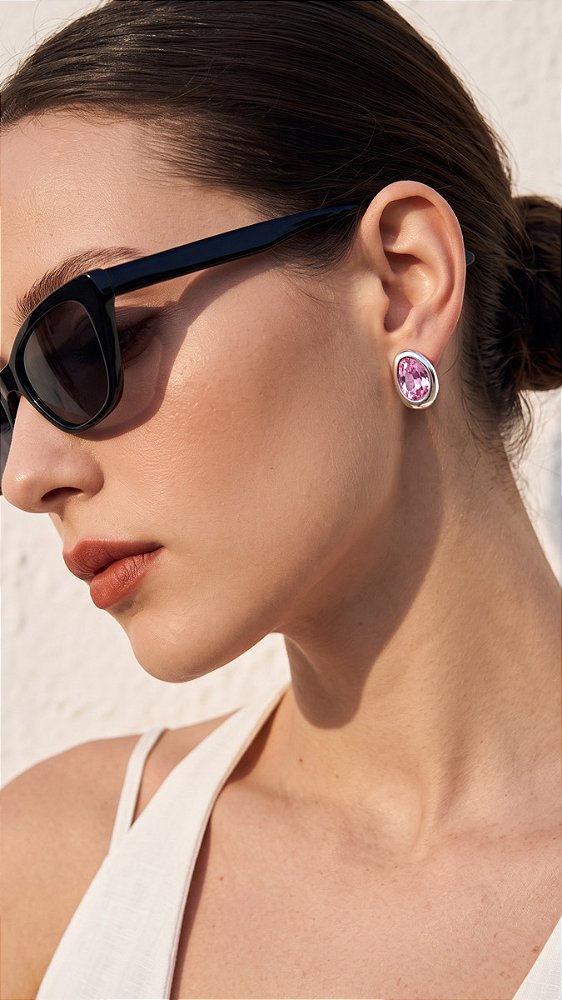 Brinco Oval Orgânico Zircônias Rosa Banho Ródio Branco
