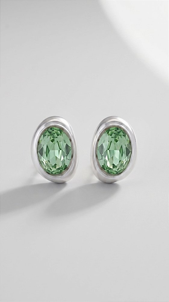 Brinco Oval Orgânico Zircônias Verde Banho Ródio Branco
