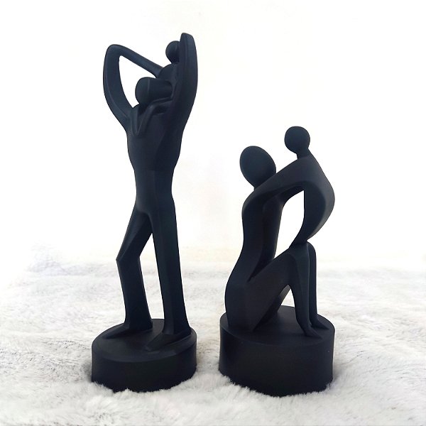 Dupla Escultura Mãe e Pai com Filhos em Resina