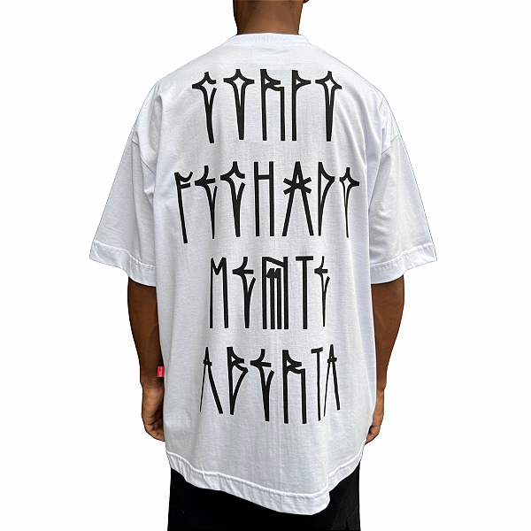 Camiseta Oversized Chronic x Thaíde Corpo Fechado Branco