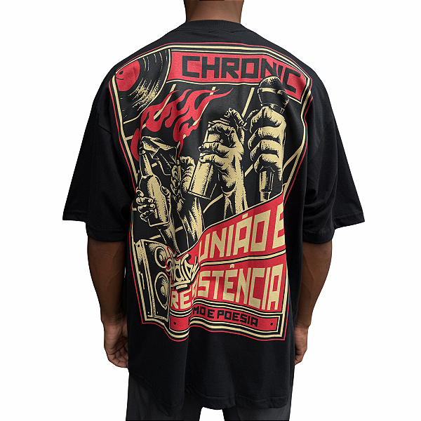 Camiseta Oversized Chronic x Thaíde Resistência Preto