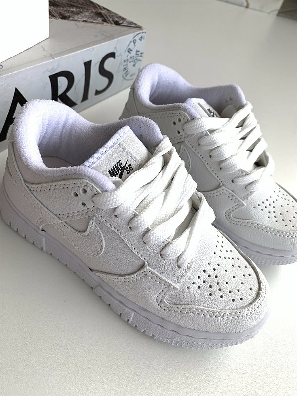 TÊNIS NIKE PREMIUM