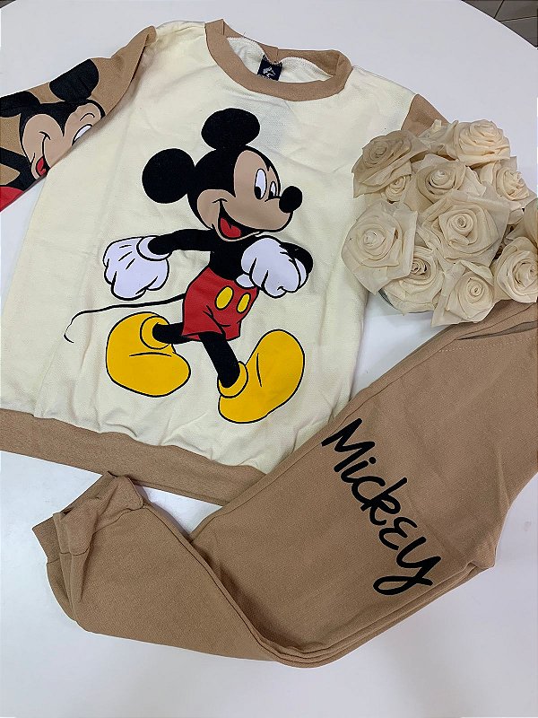 conjunto mickey Colorido