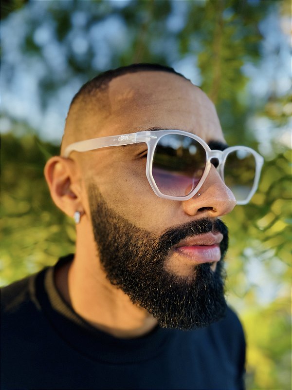 Óculos de Sol Madrid Hexagonal - Branco c/ Preto Degradê