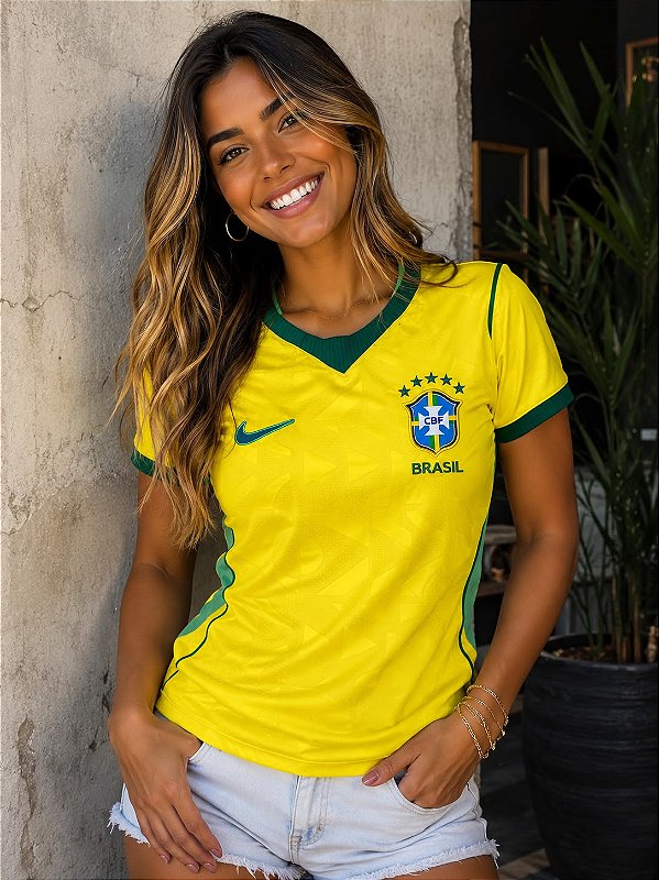CAMISETA DO BRASIL FEMININA AMARELA 2026 PREMIUM