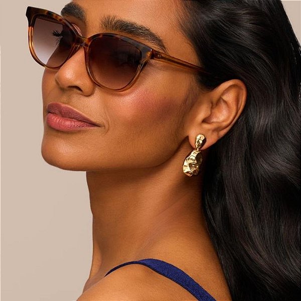 Brinco Dourado Design Martelado – Banho de Ouro 18k