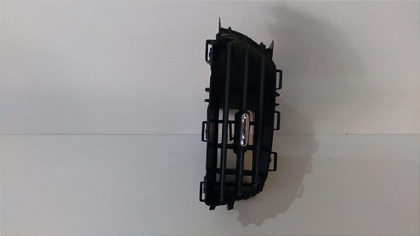 Difusor de Ar Central Lado Esquerdo Chevrolet S10 2017-2022