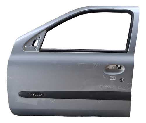 Porta Dianteira Esquerda Renault Clio 2000 A 2012 Detalhe Esquerdo Prata